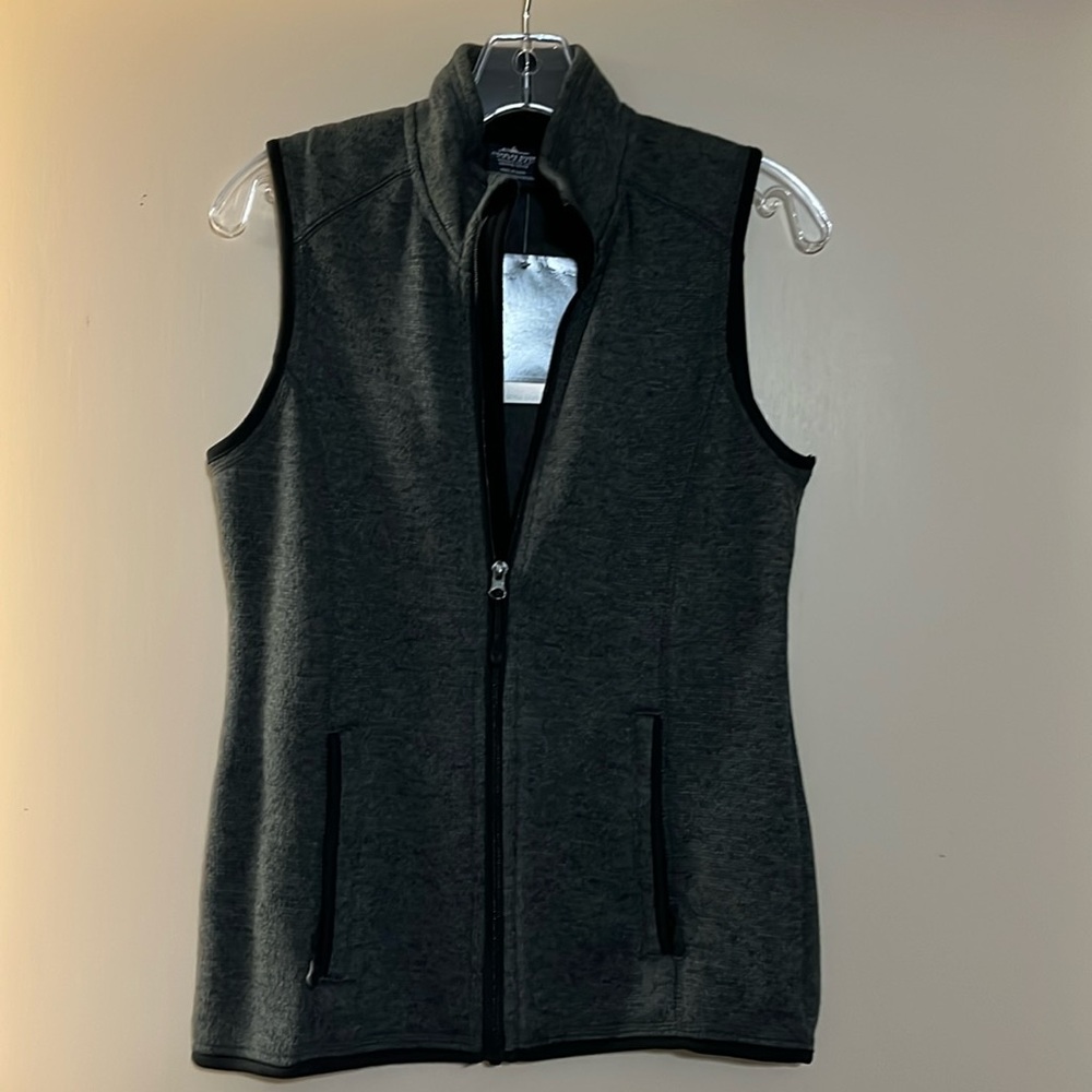 Charles River fleece vest